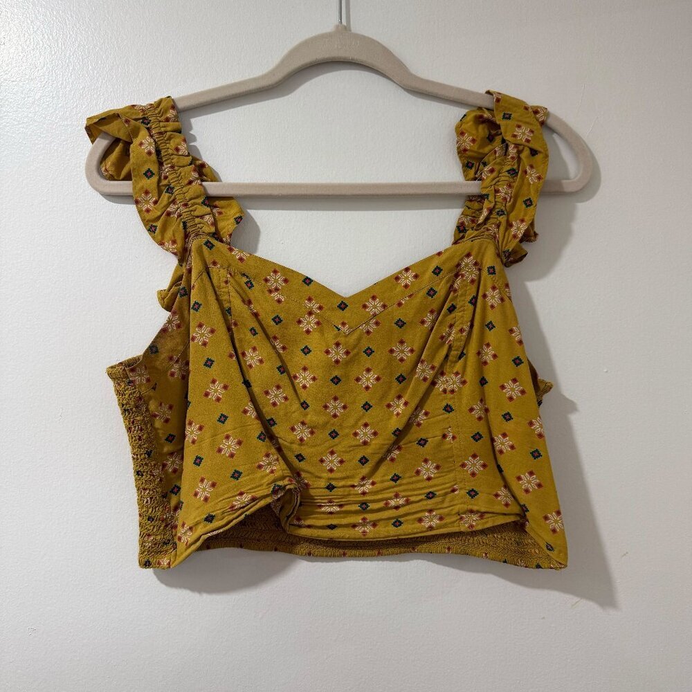 🌻 BP. Mustard Yellow Ruffle Strap Floral Crop Top - Size Large 🌻